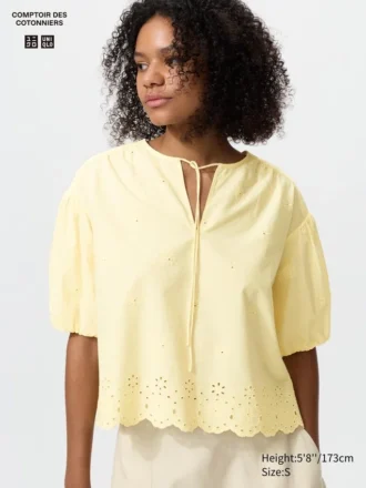 Broderet bluse med halve ermer for kvinner