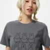 Miffy in Bloom UT grafisk T-skjorte for kvinner