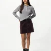 Mini-skjørt i corduroy for damer