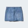 Mini-skjørt i denim for kvinner