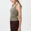 Myk ribbet tank-top for damer