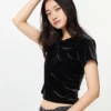 Myk velour-minit-T-skjorte for kvinner