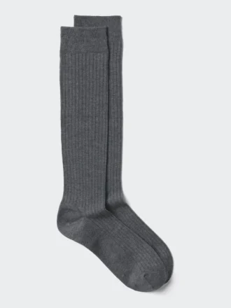 Ribbestrikkede knestrømper for menn