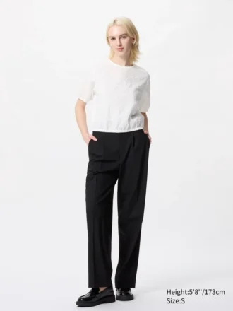 Seersucker-bluse med voluminøse ermer for kvinner