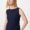 Shirring-T-skjorte uten ermer med båthals for kvinner