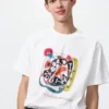 Unisex Moma Poster Art Collection UT grafisk T-skjorte