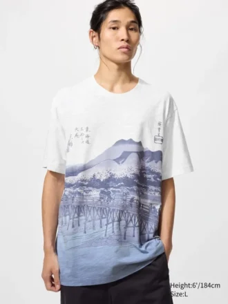 Unisex Ukiyo-E Blue UT grafisk T-skjorte