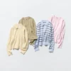 V-halset cardigan i glatt bomull for damer